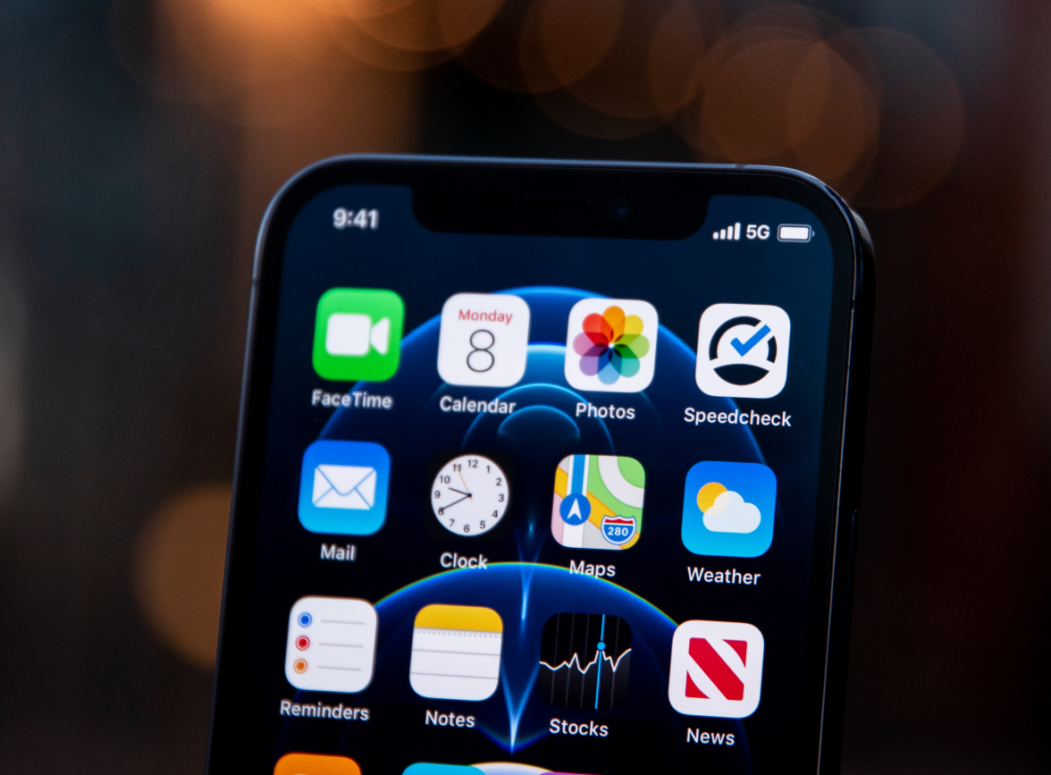永德苹果手机维修分享为什么 iPhone 12 在冬季会自动关机 
